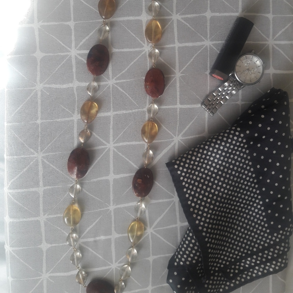 Long Clear and Earth tone beaded necklace - Picture 2 of 4